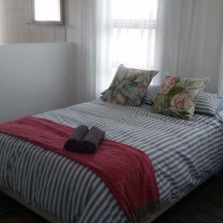 Rustic Rest Mossel Bay Villa Bagian luar foto
