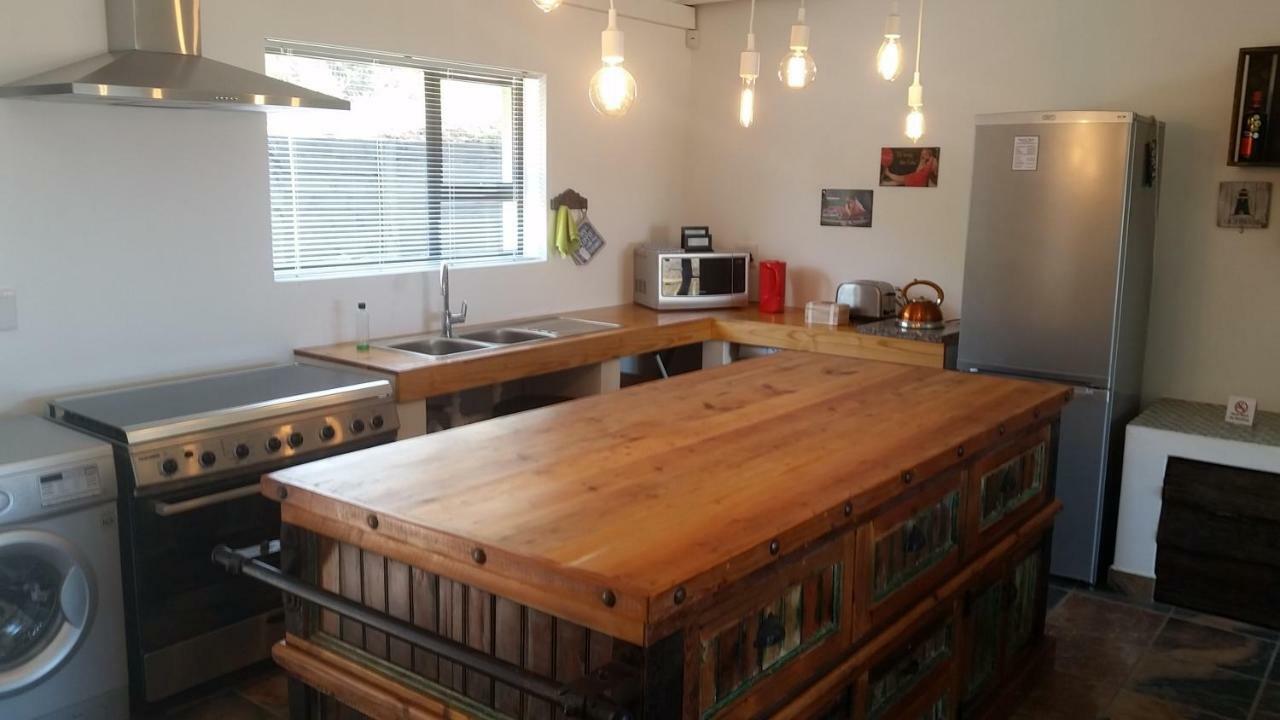 Rustic Rest Mossel Bay Villa Bagian luar foto